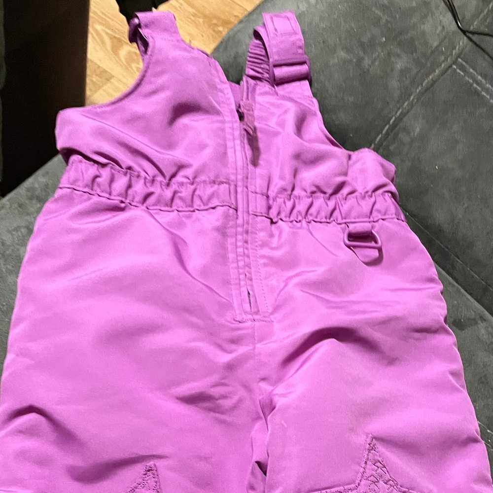 Toddler snow bib